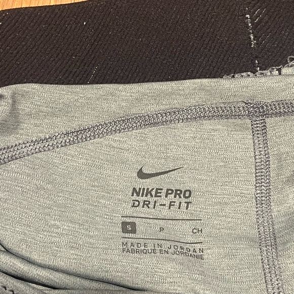 Nike Pro 3” Women’s Shorts - Picture 3 of 4